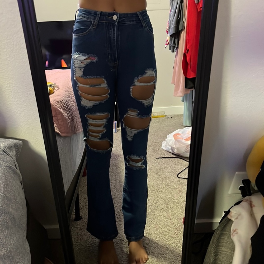 Ripped boot cut jeans petite small